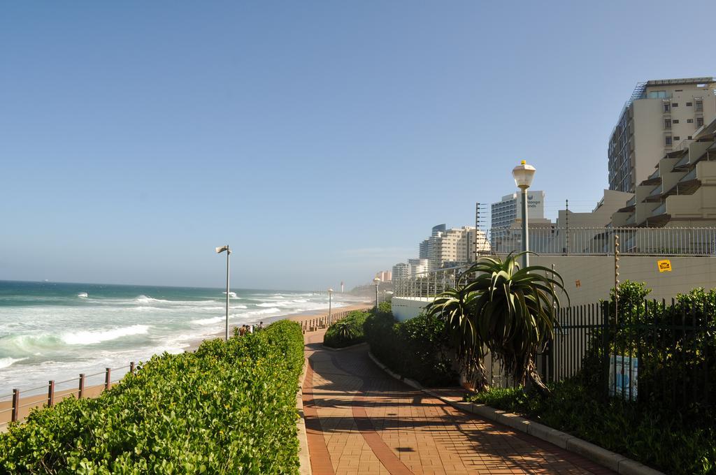 Apartment 802 The Bermudas - By In Umhlanga